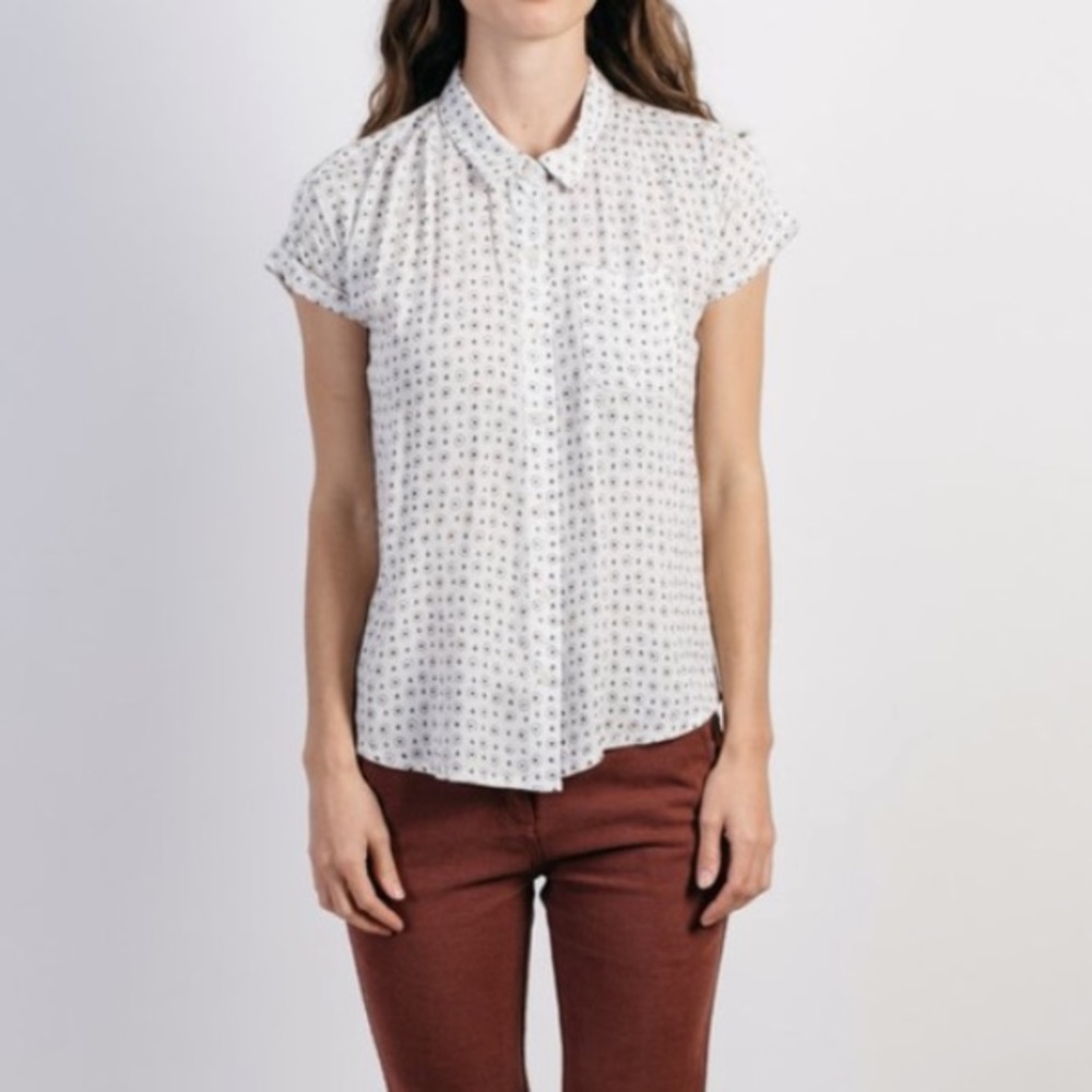 Bridge & Burn May White Floral button top M